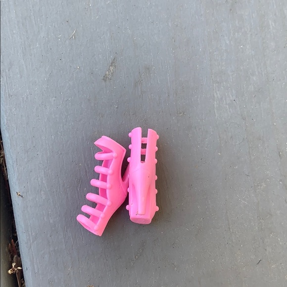 Tall Pink Barbie heels - Picture 3 of 6